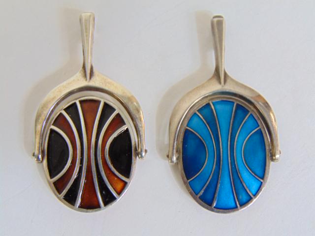 Jewelry. (2) David Andersen swivel pendants, one side sterling one side enamel, brown/black enamel (1 of 4)
