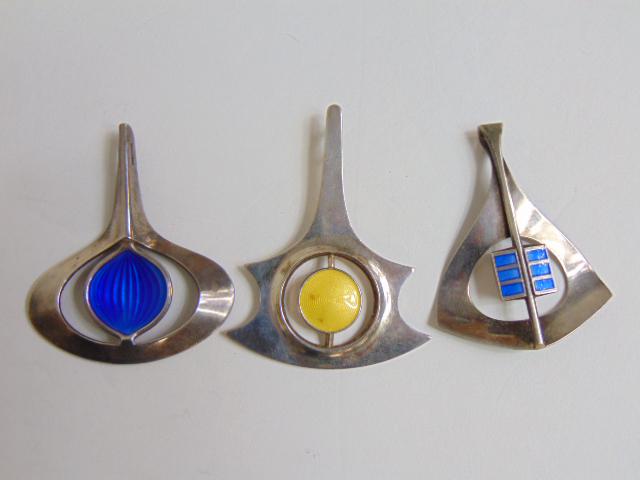 Jewelry. (3) Sterling & enamel Norway pendants, the two blue pendants are designed by Aksel Holmsen, (1 of 5)