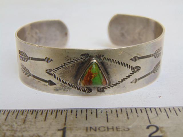Jewelry. Navajo old pawn small triangle turquoise greenish brownish sterling cuff/bracelet, arrow (1 of 4)