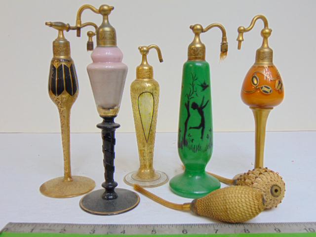 5 vintage Art Deco perfume bottles, puffers, bulbs are off on all, two have loose tops, various gilt (1 of 4)