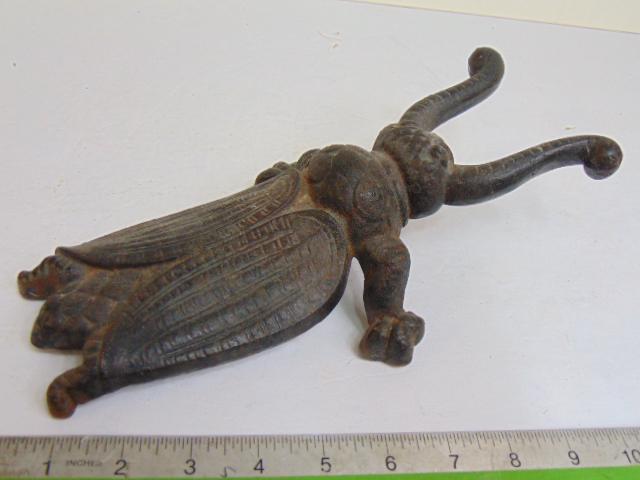 Cast iron beetle boot jack, black, 10.5" (1 of 4)