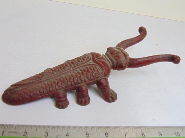 Cast iron beetle boot jack, red paint, 10.5" (1 of 4)