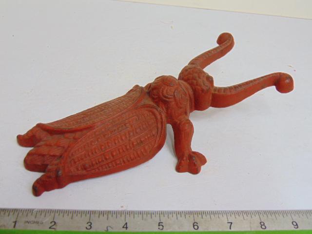 Cast iron beetle boot jack, red paint, 9.5" (1 of 4)
