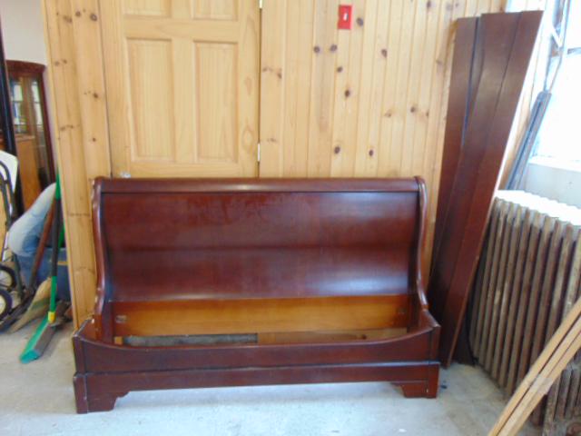 Mahogany sleigh bed with rails, not old, 66" wide, queen size, (1 of 4)