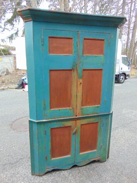 Paint decorated pine corner cabinet, in blue & red paint, two piece unit, cabinet height as shown is (1 of 6)