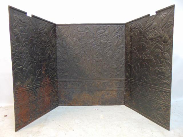 Iron 3 piece fire back for fireplace, decorated with flowers, birds, berries, back plate is 25.25": Iron 3 piece fire back for fireplace, decorated with flowers, birds, berries, back plate is 25.25" by 29.25", side panels are 18"