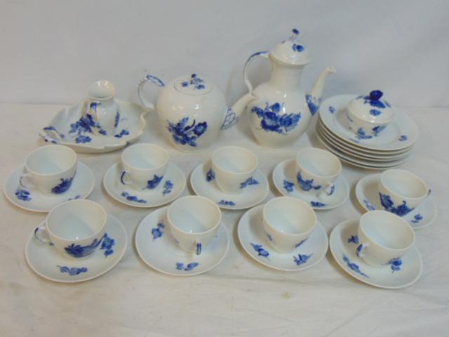 Set of Royal Copenhagen porcelain dinnerware, blue & white, floral decorated, 9 cups & saucers (one: Set of Royal Copenhagen porcelain dinnerware, blue & white, floral decorated, 9 cups & saucers (one with chip), 6 lunch plates, leaf shaped dish, sugar & creamer, tea & coffee pot, all in good conditi
