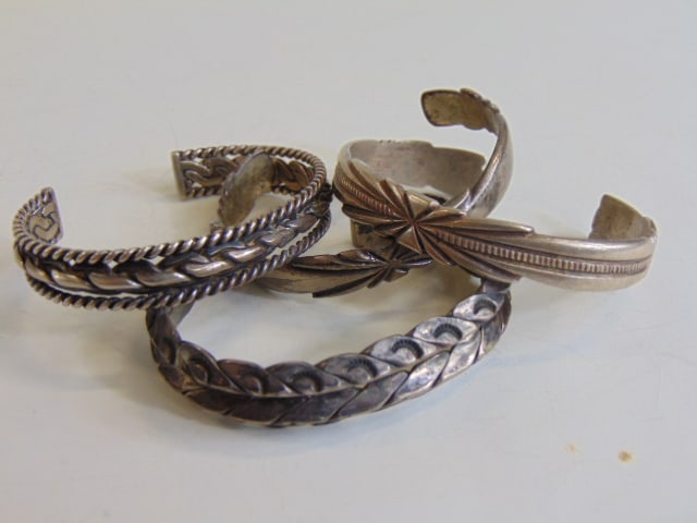 Jewelry. (4) Vintage Native American sterling silver cuff/bracelets, one cuff is as is see photo (1 of 4)