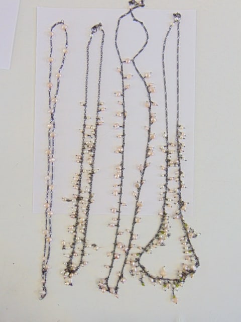 Jewelry. (4) sterling silver beaded pearl necklaces all in good condition (1 of 5)