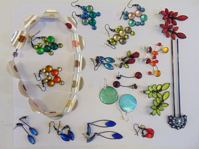 Jewelry. Collection of multicolor glass/jellybelly Jewelry artist designed & mix metal modern circle (1 of 6)
