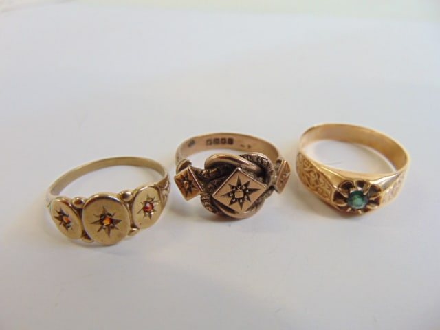Jewelry. (3) Antique gold rings to include small green stone size 10, 2.12 grams tested 14k; 9kt (1 of 5)