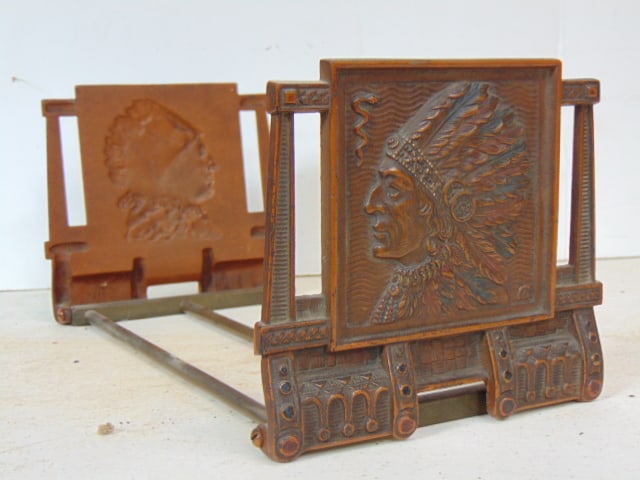 Pair folding Indian head adjustable bookends, vintage 1920's, adjustable from 12" to 22.5", height: Pair folding Indian head adjustable bookends, vintage 1920's, adjustable from 12" to 22.5", height is 5 7/8", good condition, reddish brown patina