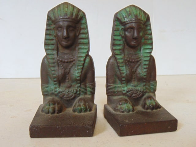 Pair Egyptian revival cast iron bookends, numbered 571, height is 4 7/8", green painted highlights (1 of 4)