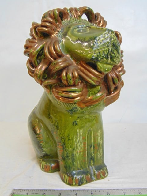 Bitossi ceramic lion in green with gold manes, in good condition, no chips, repairs, height is 12" (1 of 7)