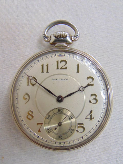 Waltham Colonial 14K white gold art deco pocket watch, in working condition, engraved with initials: Waltham Colonial 14K white gold art deco pocket watch, in working condition, engraved with initials on reverse, serial number 84371