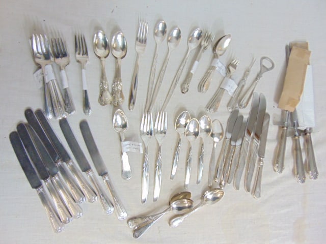 Large lot sterling flatware, spoons, forks, various makes, Wallace, Towle, 49 troy plus 18 handles (1 of 5)