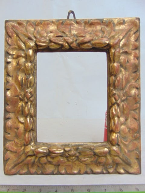 Antique carved & gilt wood frame, picture size 7 3/8" by 5 3/4", outer dimensions are 11.5" by (1 of 4)