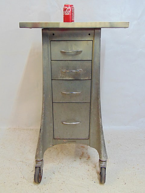 Foregger industrial 4 drawer rolling stand, medical use, tray top is 20" by 16", height is 35.25" (1 of 5)