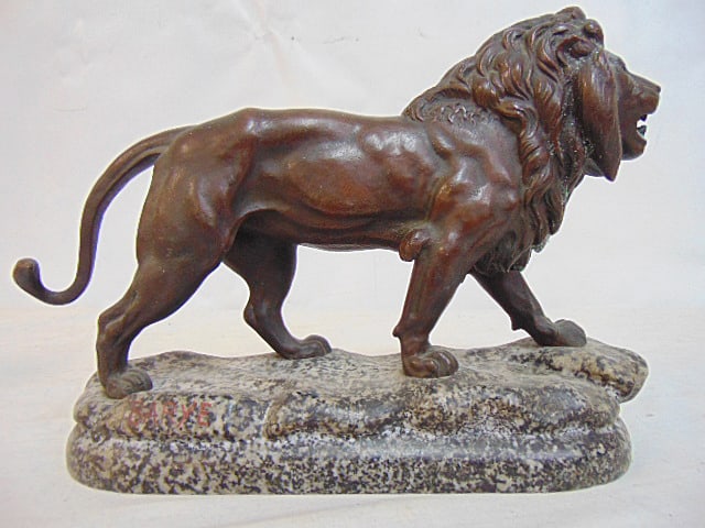 Bronze lion by Barye on granite base, base is 9.25" long, 3.25" wide, height is 7" (1 of 7)