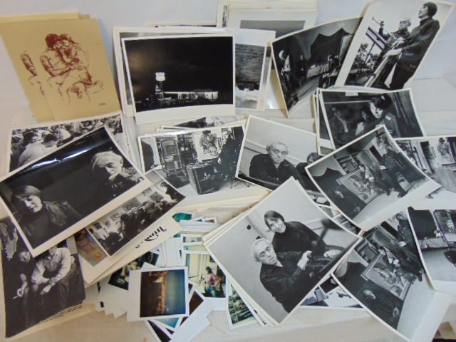 Large selection of photographs Susan Kahn, Raphael Soyer art photography, large professional (1 of 12)