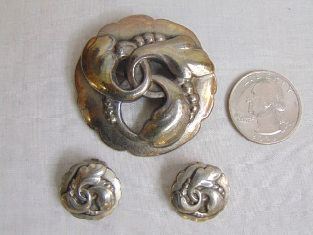 Jewelry. Vintage Georg Jensen sterling Brooch/pin & earrings matching set. brooch np 20 , earrings (1 of 5)