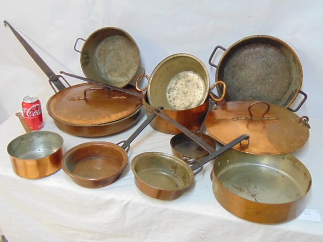 Lot copper pots & pans, large frying pans with lids, various sizes, includes (1 of 4)