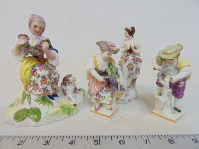 4 porcelain figurines, pair Meissen, Dresden (?) & unmarked, one Meissen figurine is chipped: 4 porcelain figurines, pair Meissen, Dresden (?) & unmarked, one Meissen figurine is chipped