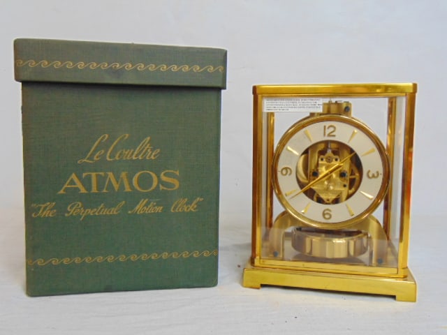 LeCoultre Atmos clock in original carrying case, not tested over prolonged period, no obvious issues: LeCoultre Atmos clock in original carrying case, not tested over prolonged period, no obvious issues
