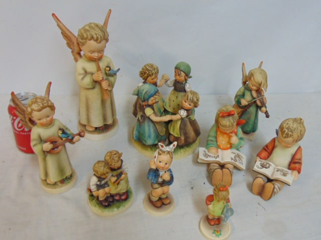 Lot of large sized Hummel figurines, angels, children reading, children dancing, includes 9: Lot of large sized Hummel figurines, angels, children reading, children dancing, includes 9 figurines