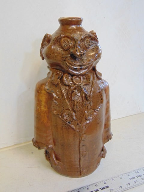Large full body face jug, W.T. McLennan, Hollytree, Ala. 1990, in brown, height is 16.5", in good (1 of 7)