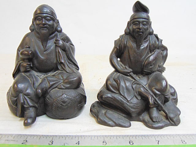 2 antique Chinese bronzes, seated figures (1 of 6)
