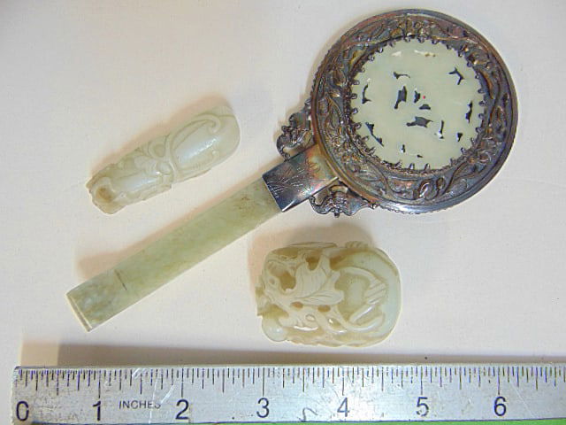 3 small Jade pieces, 2 small Jade carvings & magnifying glass with Jade handle & back (1 of 9)