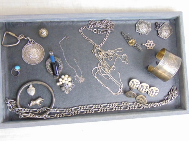 Jewelry. Sterling & 800 lot to include bangle; chain link necklace; small heart locket; sgd. (1 of 4)