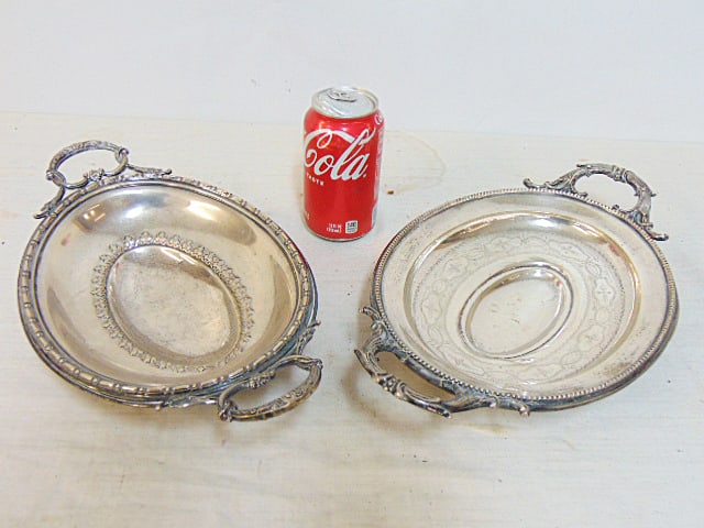2 '800 silver bowls, vegetable dishes, with handles, 13.5 troy: 2 '800 silver bowls, vegetable dishes, with handles, 13.5 troy