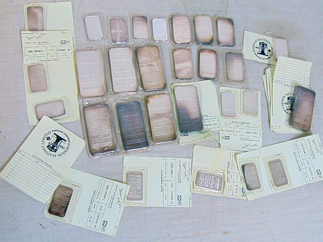 Lot silver ingots from Johnson Matthey, Assayers & refiners, fine.999 silver, from Escalante Mine, (1 of 11)