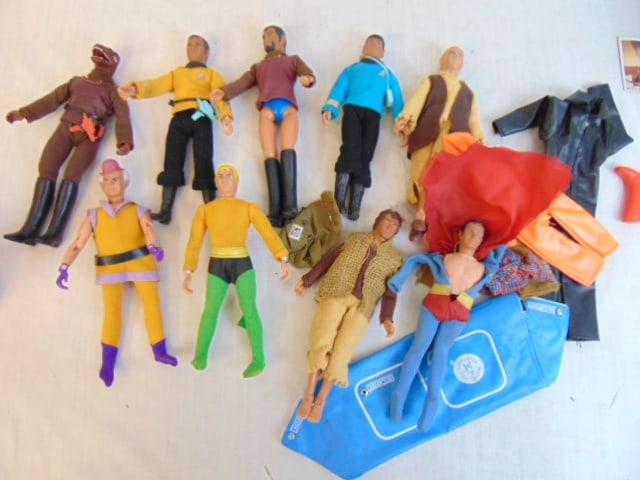 Lot vintage action figures, includes Spock, Kirk, Gorn, various Star Trek (1 of 5)