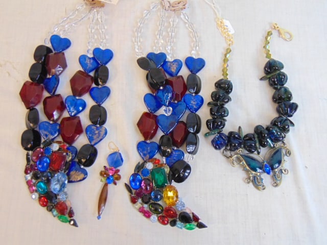 Costume jewelry two huge multi color pens used to make necklaces & multi color pendant & butterfly (1 of 4)