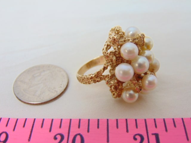 Jewelry. GOLD 14kt Cluster Pearl ring. 18.88 grams total weight, size 8. 11 individual set pearls. (1 of 5)