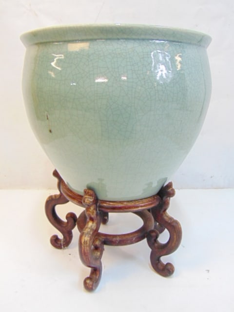 Celadon planter on stand, light green, height as shown, including base is 22", diameter is 16.75",: Celadon planter on stand, light green, height as shown, including base is 22", diameter is 16.75", good condition.