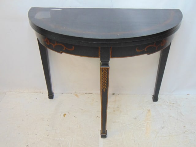Console table, paint decorated, made in China, 39" wide, height is 30.5": Console table, paint decorated, made in China, 39" wide, height is 30.5"