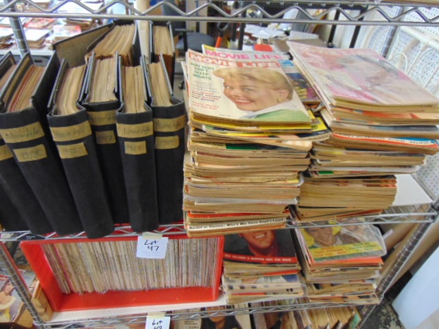 Huge collection of Movie Life" vintage movie magazines, bound & loose editions, 30's to 50's (1 of 7)