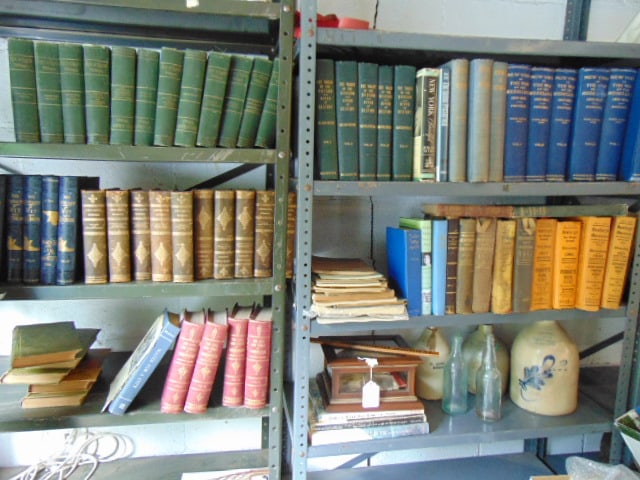 Newburgh & Hudson Valley region lot, bottles, books, buttons, sets of books, currency & more (1 of 7)