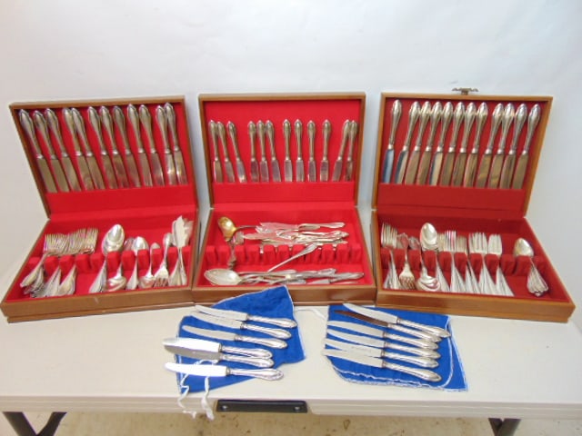 3 boxes of '800 silver flatware, 260 troy silver weight plus 48 dinner knives & 6 fish knives, (1 of 8)