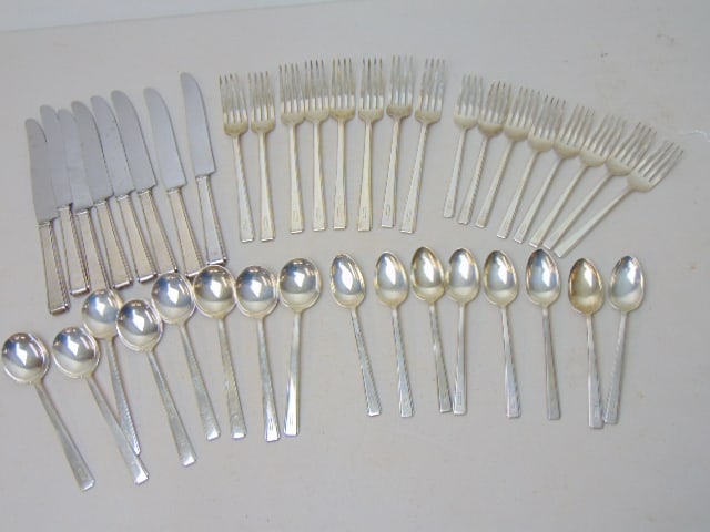 Lot sterling silver flatware, service for 8, includes 8 knives, dinner forks, lunch forks, soup (1 of 6)