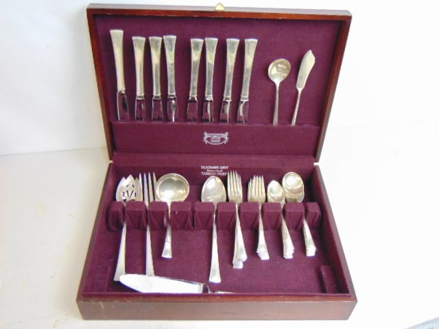 Set sterling silver flatware, International, "Serenity" pattern, service for 8, plus serving pieces, (1 of 6)