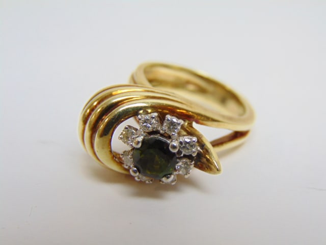 Jewelry. 14kt Vintage Diamond green tourmaline cocktail ring. 10.25 grams, size 6 1/2. central round (1 of 7)