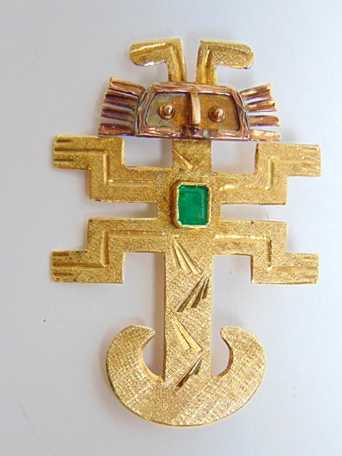 Jewelry. 18kt Gold Tribal pin/pendant with square emerald, approx 5mm, 10.65 grams, 2" length. (1 of 4)