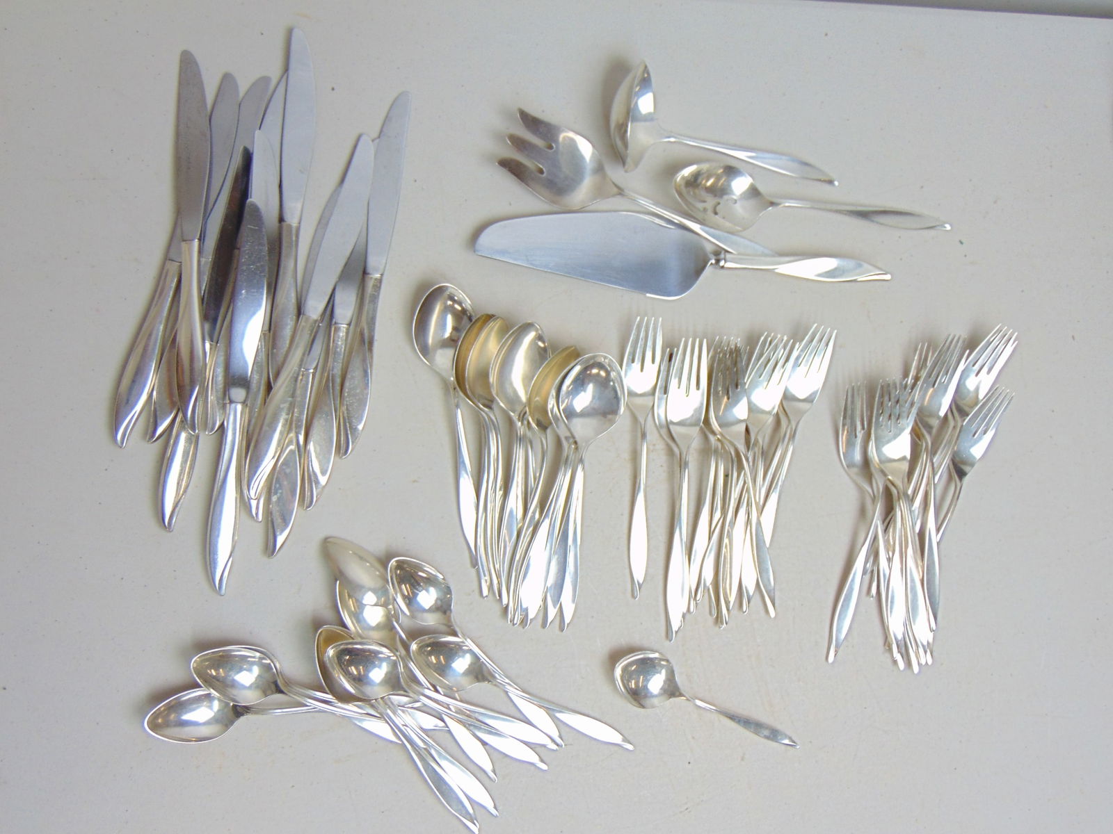 Heirloom sterling silver flatware, "Vivant", service for 12 plus serving pieces, 68.5 troy (1 of 5)