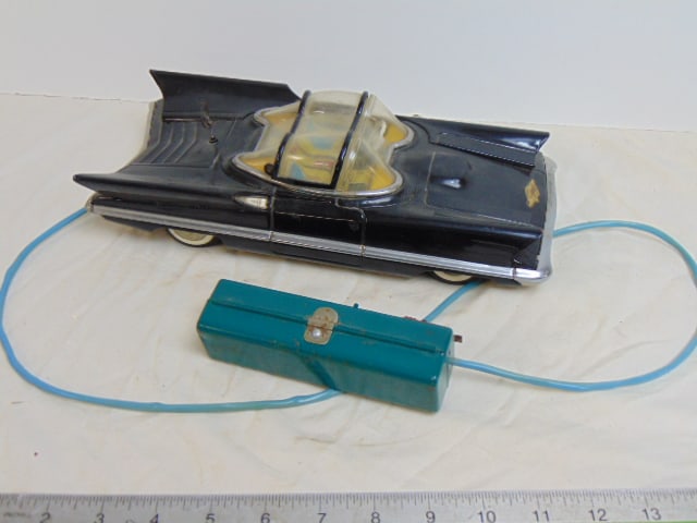 Vintage toy Lincoln Futura 1950's toy car with wired remote control, in black, canopy scratched but (1 of 5)