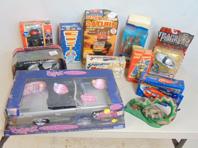 Large toy lot, Space toys, Cars, Transformers, Star Wars Dixie cups; includes "Saturn the 13" Giant (1 of 15)